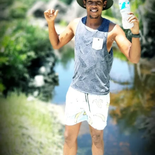 Banana La Digue Tours
