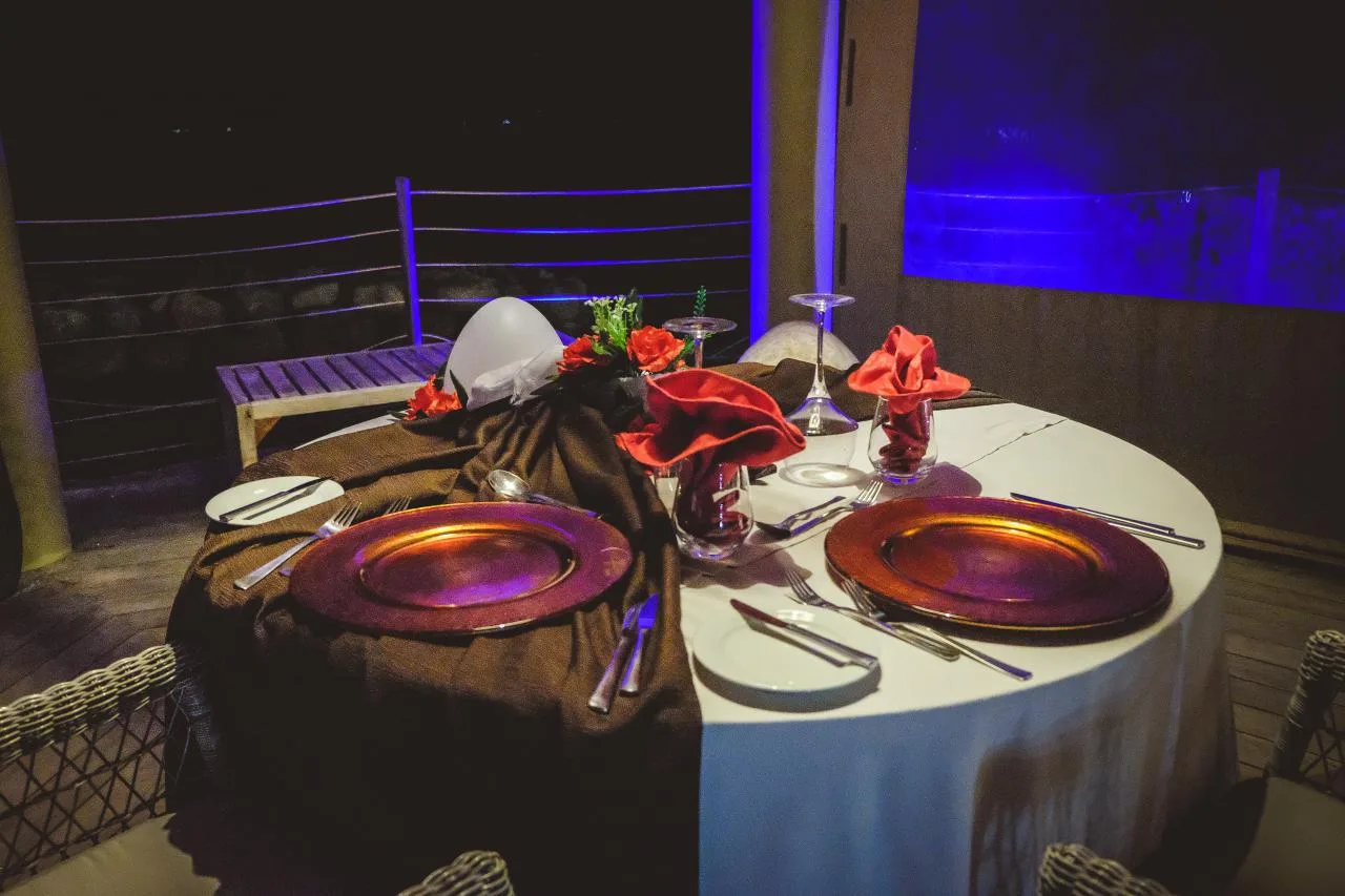 Gazebo Romántico para Dos en La Digue