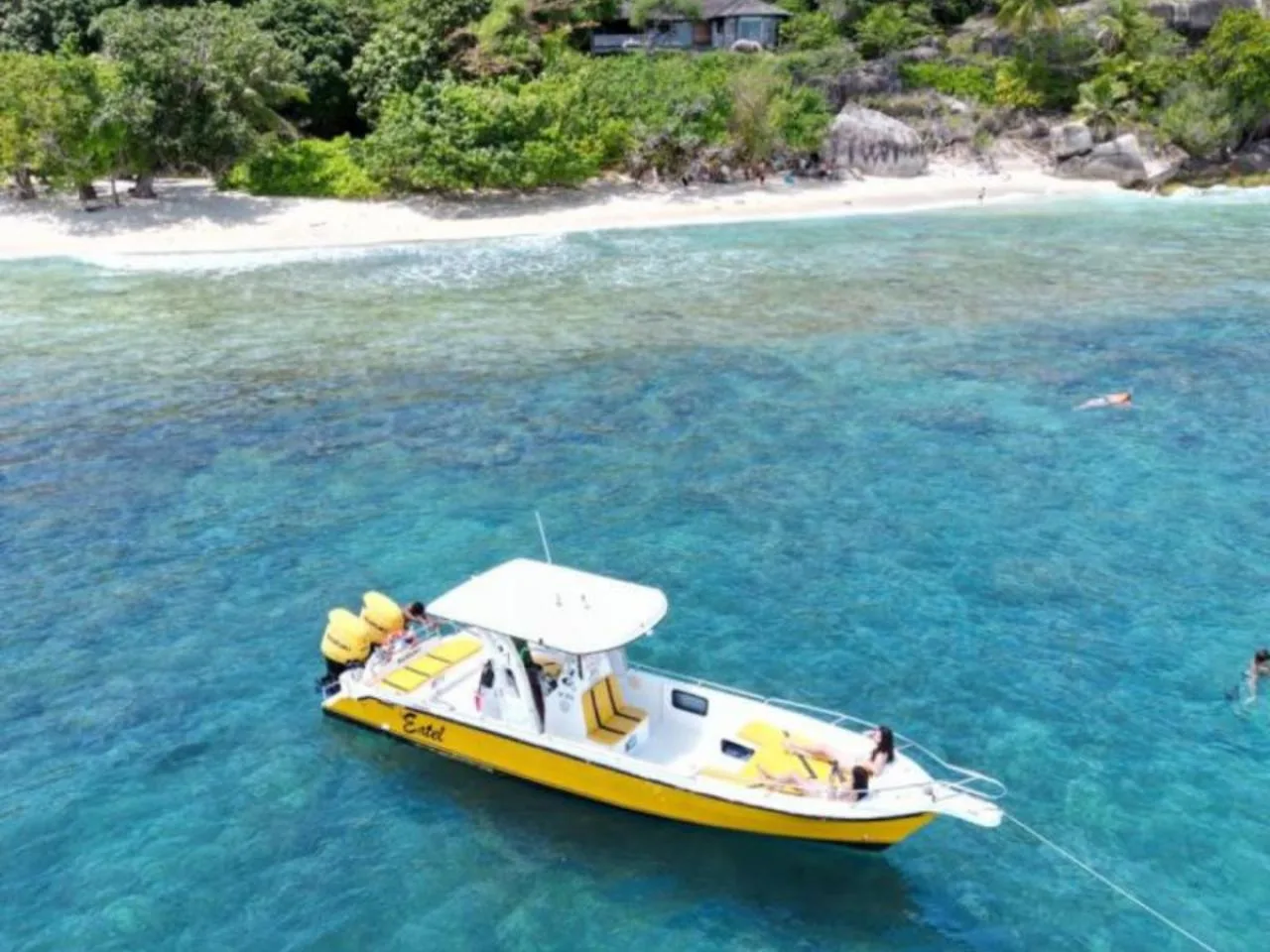 Private Bootstransfer von La Digue nach Praslin Island