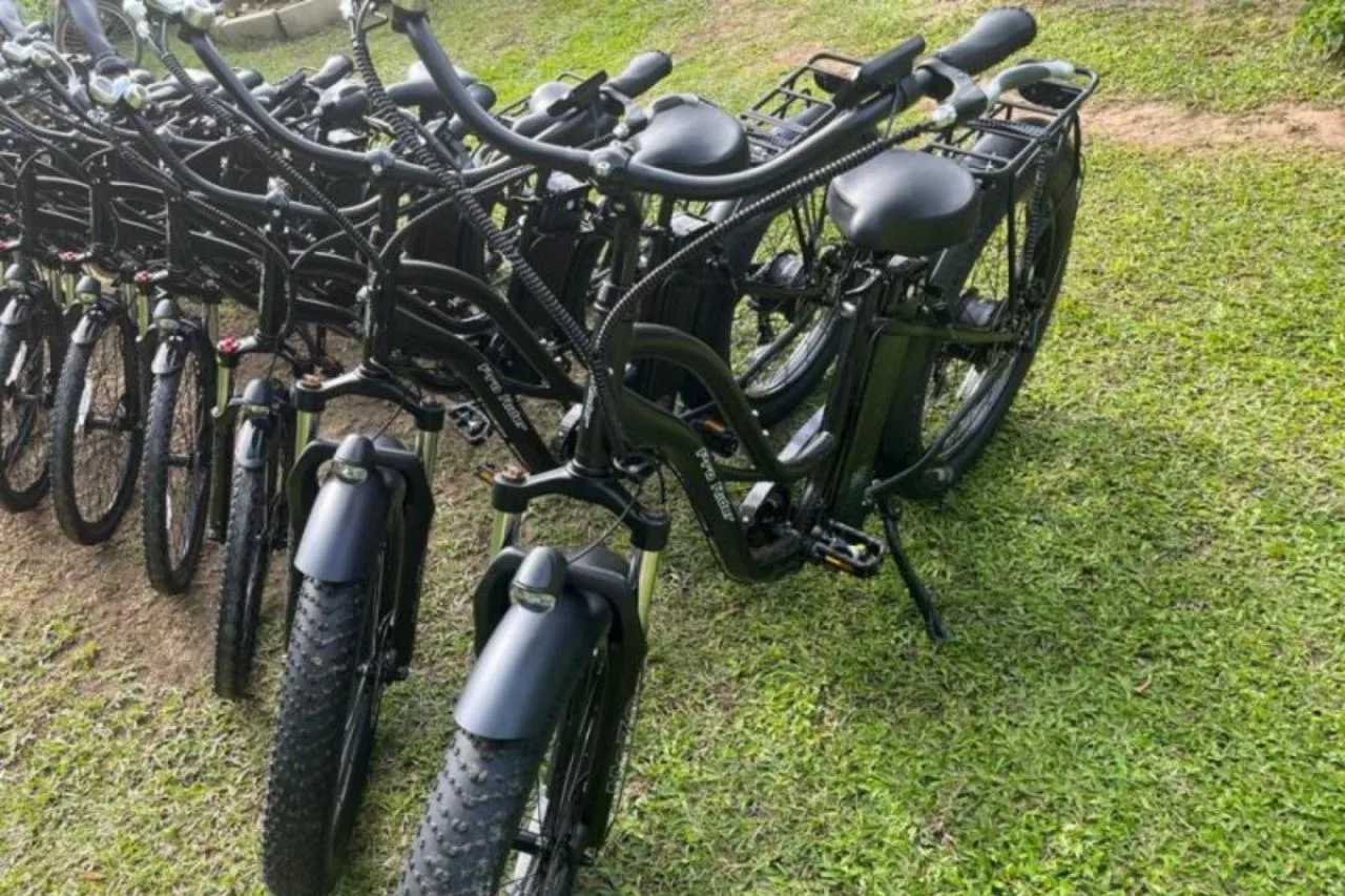 La Digue island - Rent electric bike for 1 day & Free Delivery