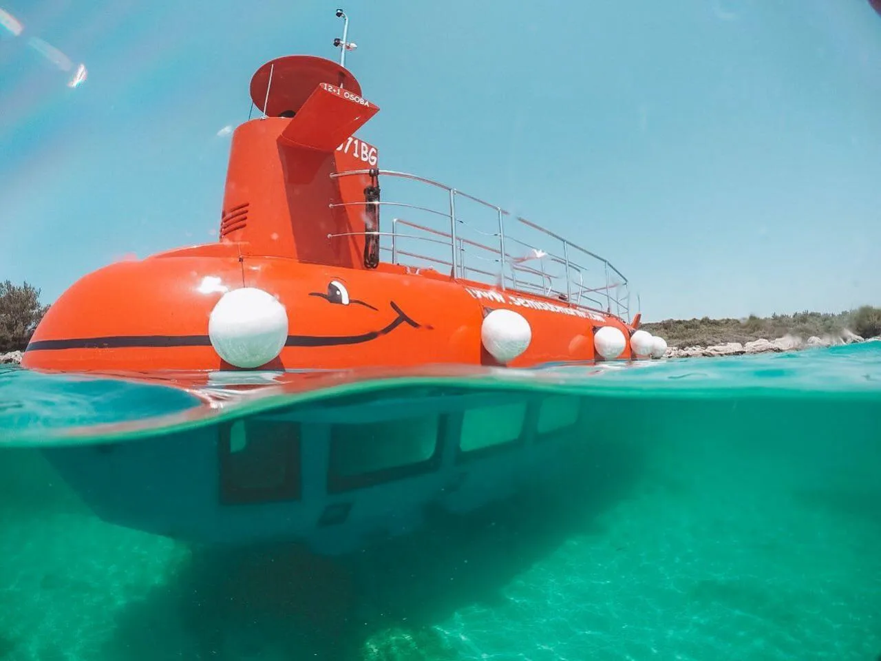 Passeio Privado de Semi-Submarino para 2 no Parque Marinho, Ilha de Mahé