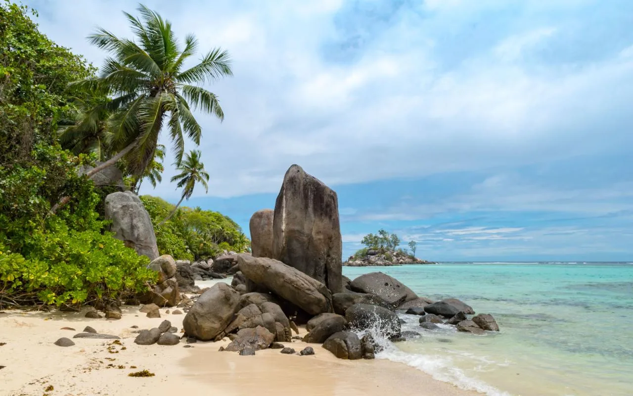 Half-Day Tour around Mahe Island (For groups)