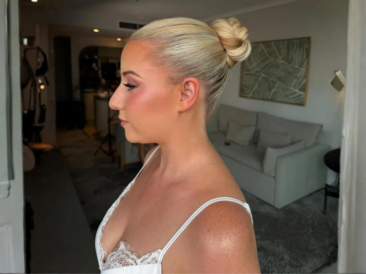 Coiffeur de mariée avec kit de préparation nettoyant – Mahé, Seychelles