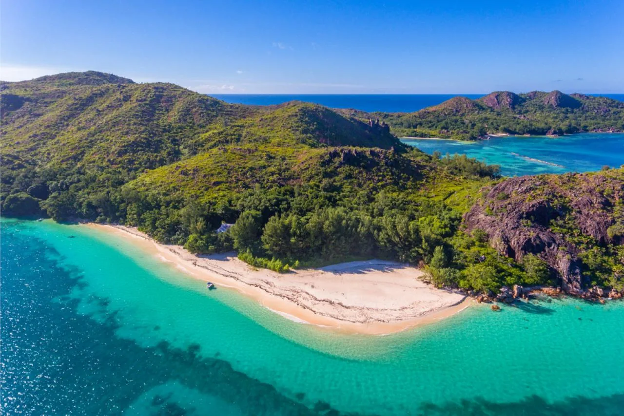 Full-Day Boat Tour to Curieuse and St Pierre islands with BBQ