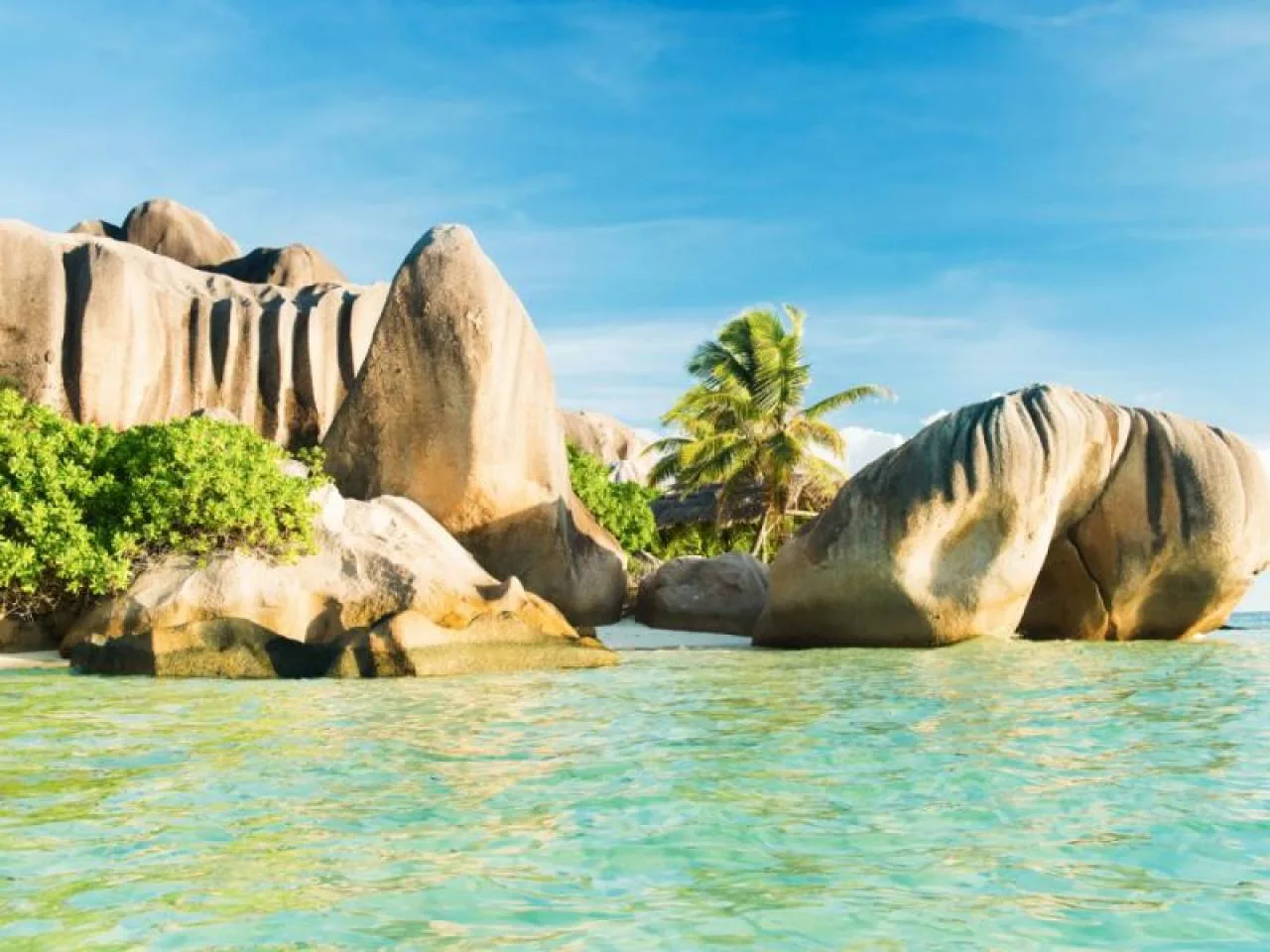 Transfer from La Digue Jetty to Anse Source D'Argent beach & Return