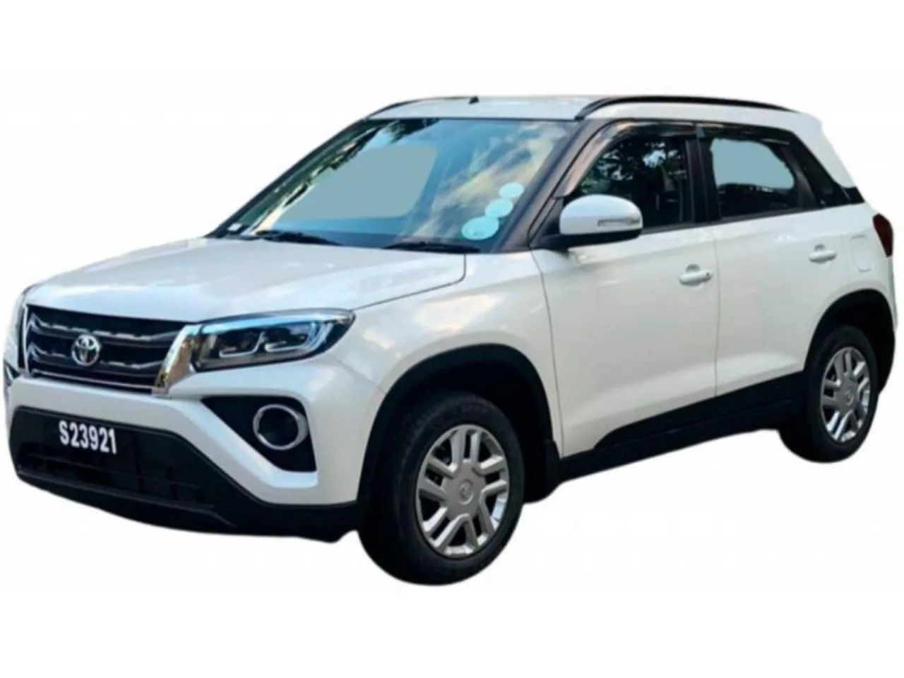 Toyota Urban Cruiser Airport Car Rental in Mahé - 9 days