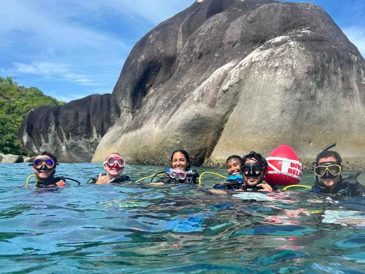 2 Dives Extra Long Distance Trip in Mahé incl. Equipment Rental