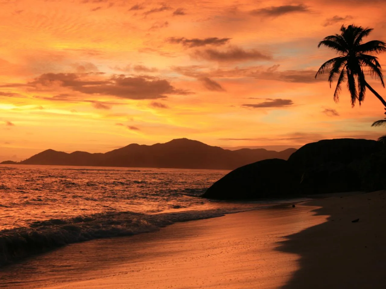 Romantische Sonnenuntergangstour rund um die Insel La Digue