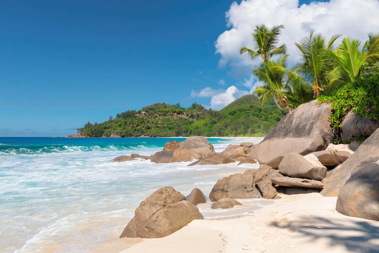 Private Full-Day Mahé Island Tour (1-4 People)