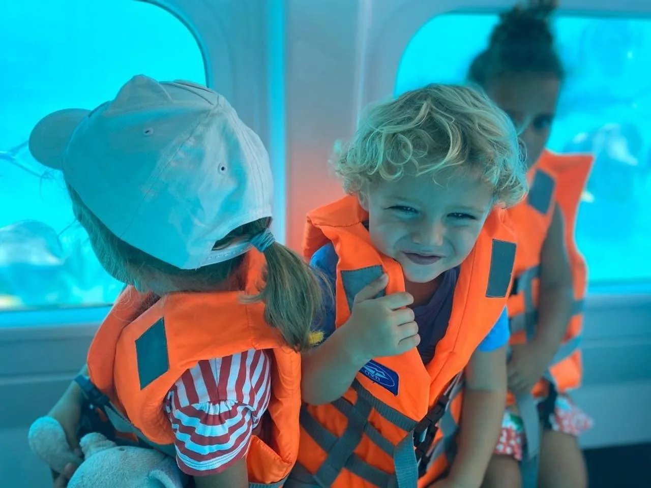 Private Family Semi-Submarine Tour in the Marine Park, Mahé Island