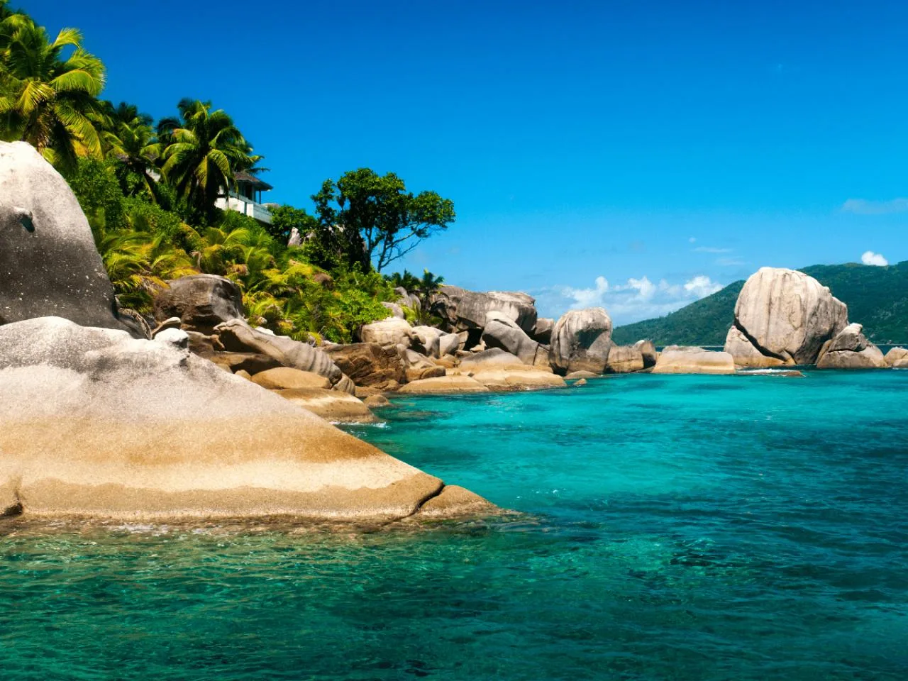 Half-Day Snorkelling Tour from La Digue