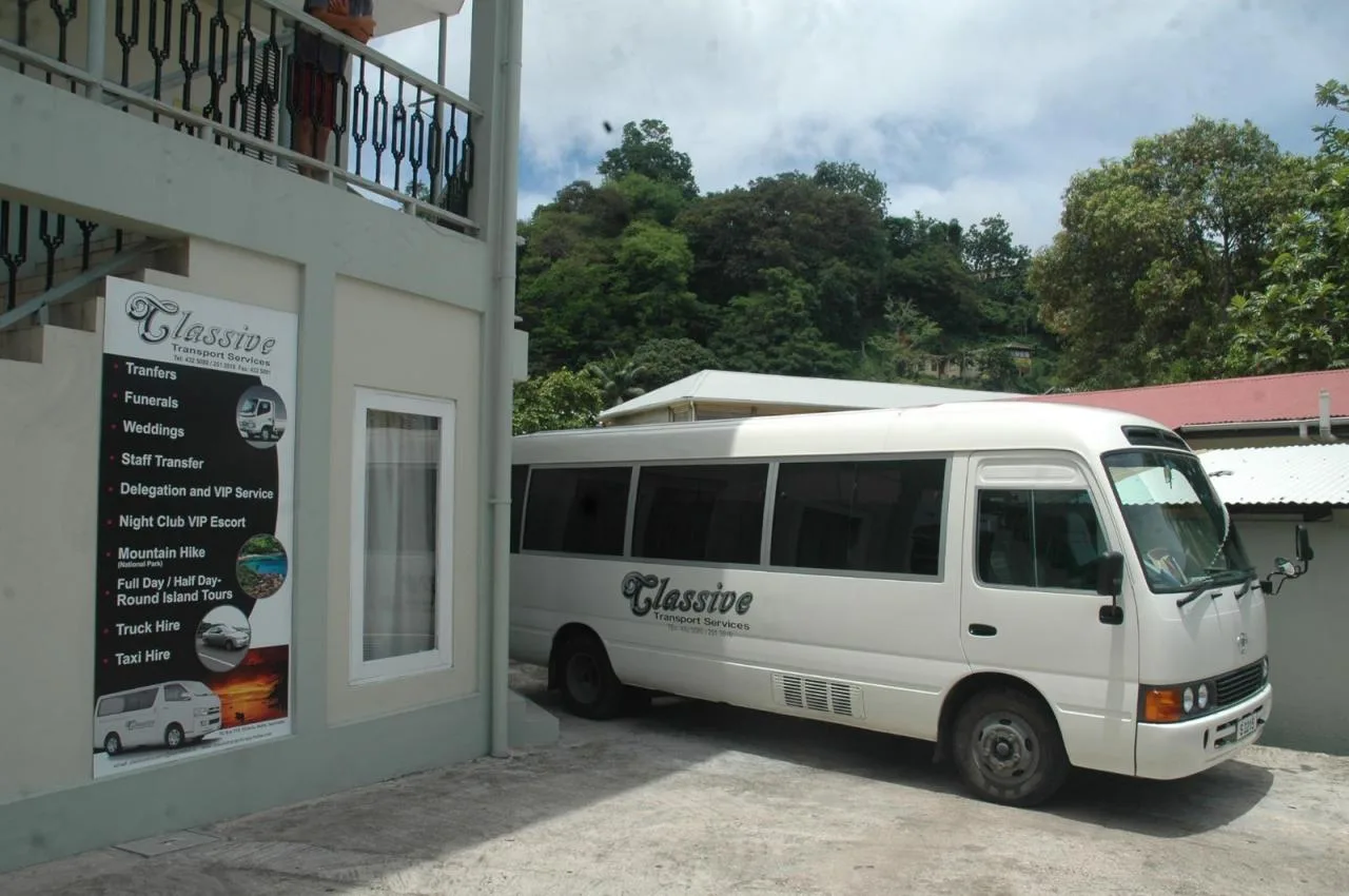 Airport Transfer to Eastern Mahé (Eden Island/Pointe Larue) for 30 pax