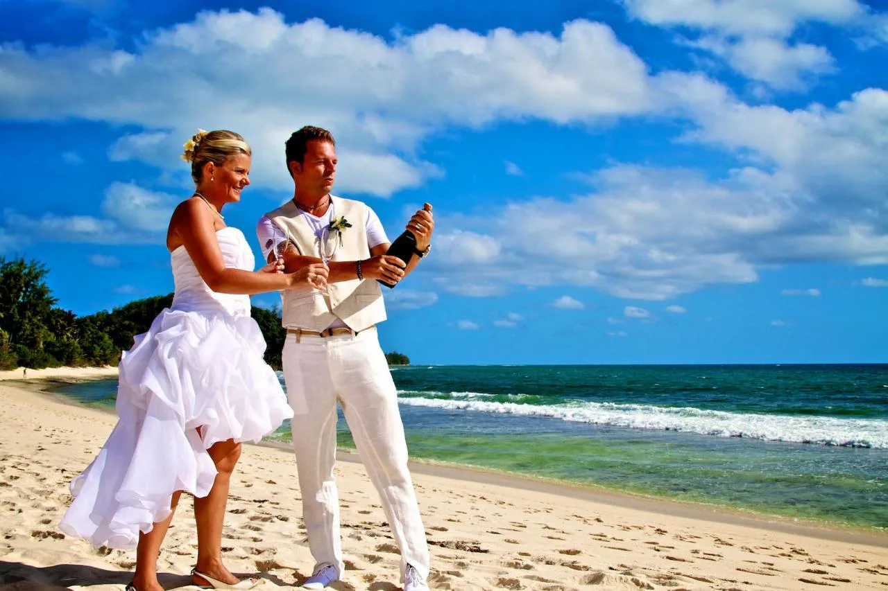 Sesión de fotos de boda premium de 2,5 horas en La Digue con edición