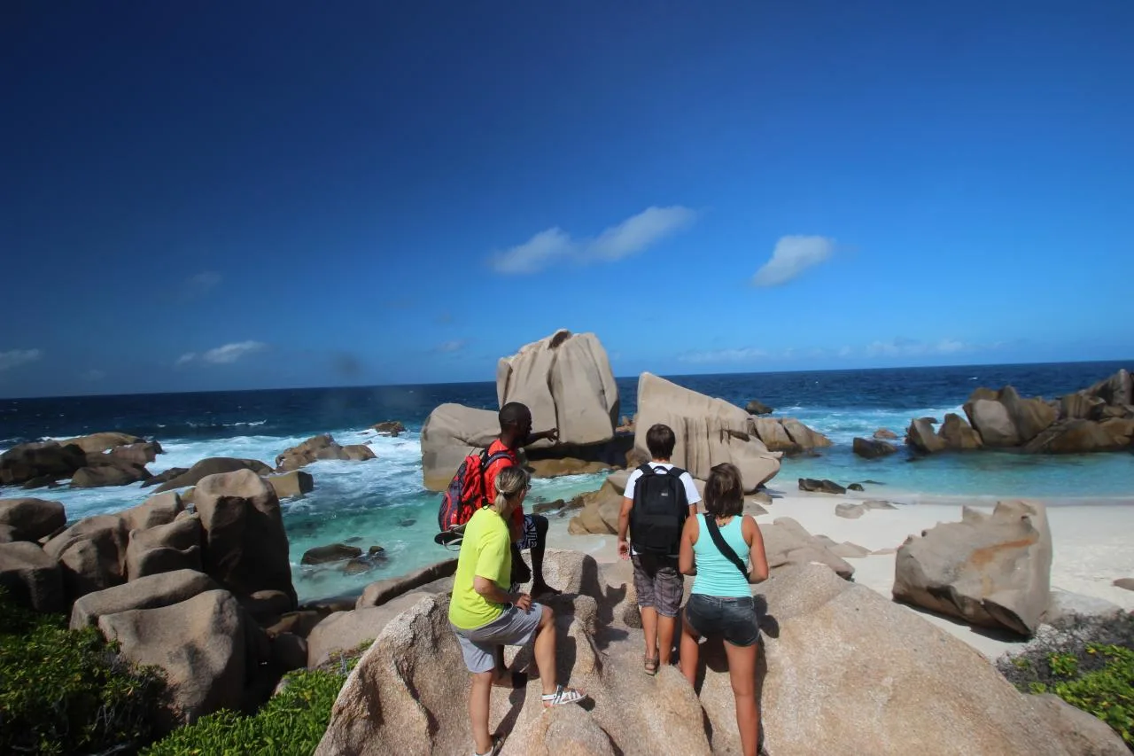 Tour Privado - Ruta de Senderismo de Aventura en Anse Marron